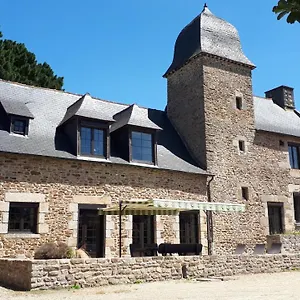 Bed & Breakfast Petit Manoir Proche Dinan - D'hotes, Lanvallay